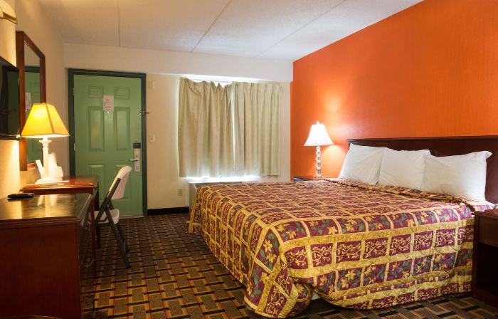 Budget Inn
