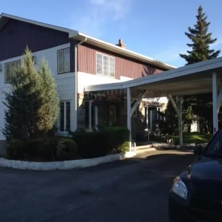 Motel Le Paysan Отели рядом с достопримечательностью «Улица Шербрук»