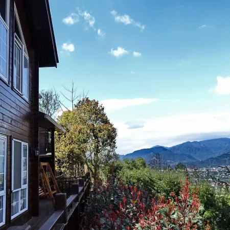 Huiwengu Guesthouse