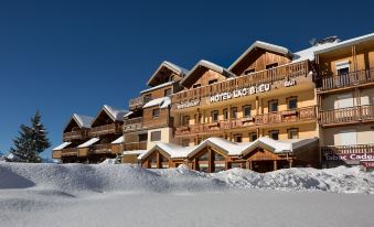 Hotel Lac Bleu 1650 - Housity