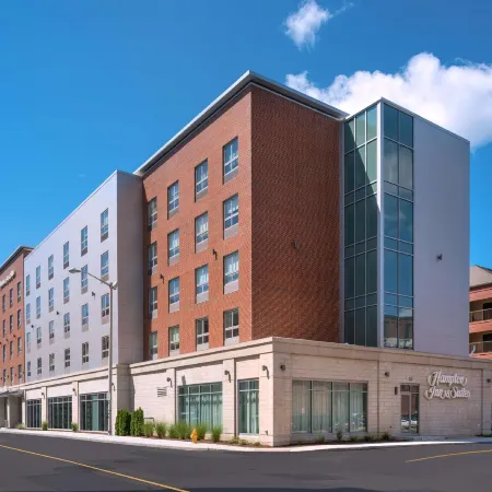 Hampton Inn & Suites Worcester