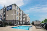 Microtel Inn & Suites by Wyndham Opelika Hotels in Opelika