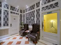 Hotel Bright Hotels in New Delhi