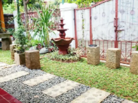 佩魯布克蒂尼卡青年旅館