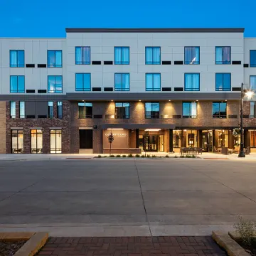 Courtyard Owatonna Downtown