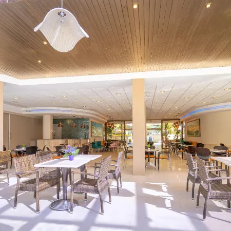 Hotel Blaumar