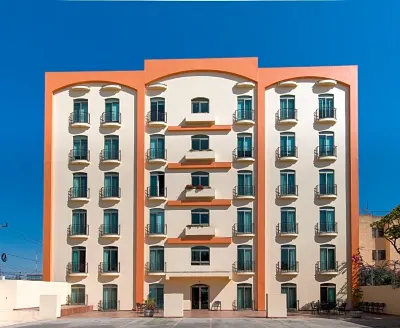 HG Hotel Hôtels à : Zapopan