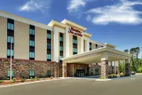 Hampton Inn & Suites Southport - 2-Star