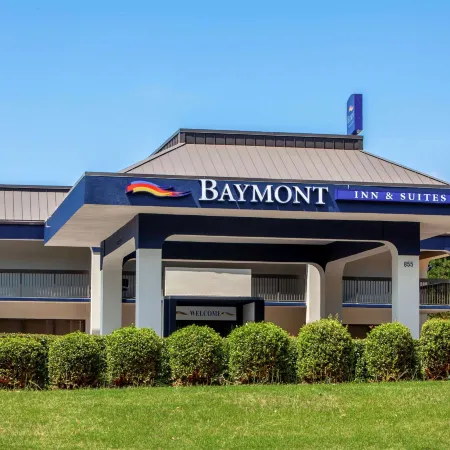 Baymont by Wyndham McDonough