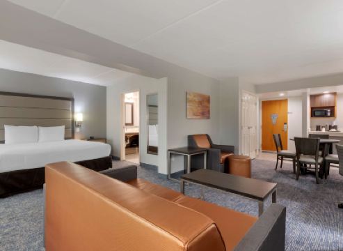 Best Western Plus McAllen Airport Hotel