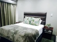 Shawu Lodge & Conference Hotels near Anglo-boer War Museum