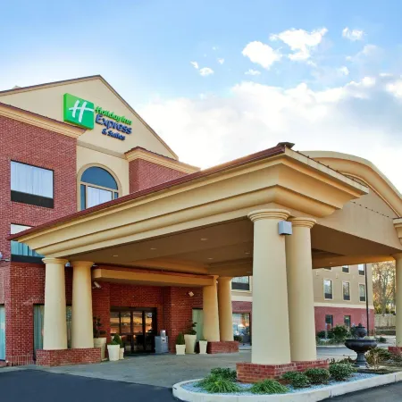 Holiday Inn Express & Suites LAUREL by IHG Отели в г. Лорел