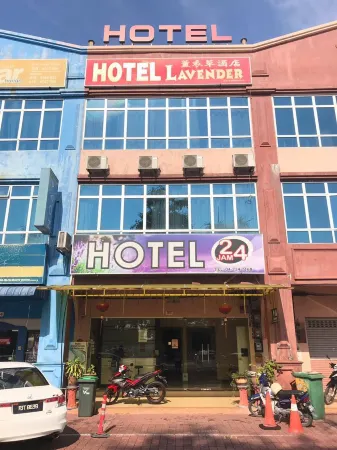Hotel Lavender Отели в г. Titi Gajah