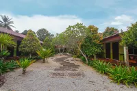 Tanjung Puteri Motel Hotels in Ayer Hangat