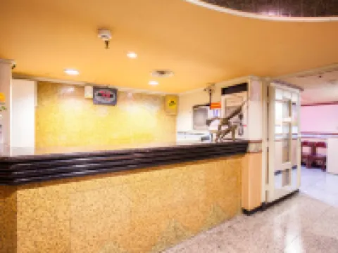 Ti Hwa Hotel Hotel berhampiran Lungshan Temple