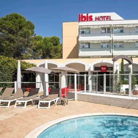 Ibis Nîmes Ouest