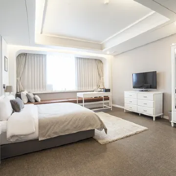 Polaris Hotel Hotels near Gyesan Station