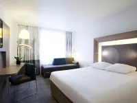 Novotel Fontainebleau Ury Hotels in Nemours