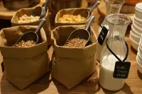 Four Seasons Hotel Sydney - breakfast