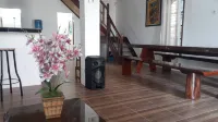 Villa Yasmine Siosar Hotels in Kodon-Kodon
