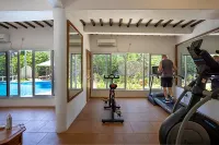 Blue Marlin Beach Hotel - Gym