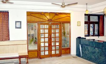 Hotel Sheela, 100m from Taj Mahal