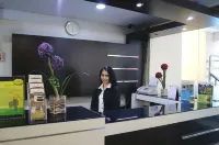 Sifaana Hotel Hotels in Depok