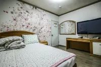 Nonsan Eden Sanjang Hotels near Sunshine Land
