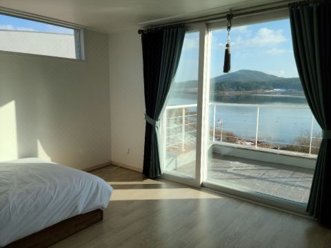 수양호 펜션 야경 전망