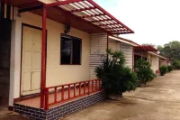 Zigzag Resort Mukdahan Hotels in 