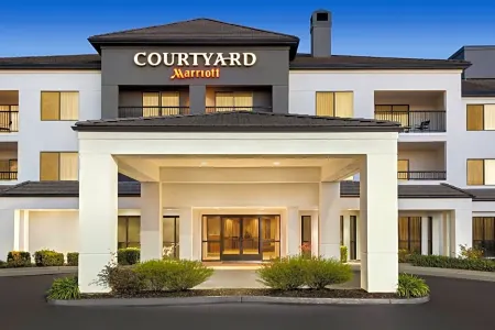 Courtyard Roseville