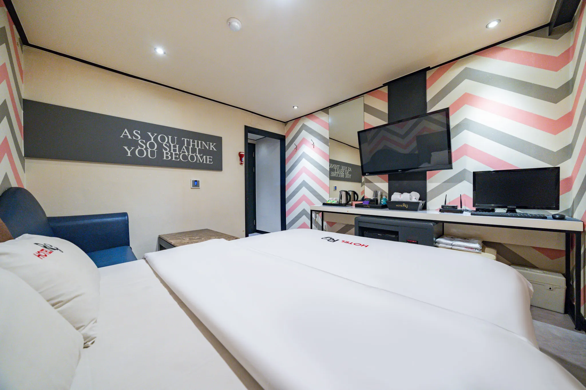 Gunsan RG Номера Photos