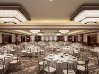 The Highland Dallas, Curio Collection by Hilton Отели рядом с достопримечательностью «Вокзал Мокингбёрд»