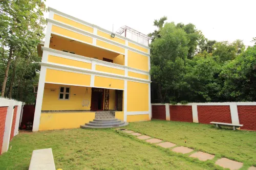 Orange Orchid - 6BHK Private Pool Villa