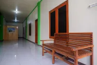 Urbanview Syariah Zidney 3 Salatiga by RedDoorz Hôtels à : Sidomukti
