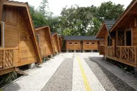 Urbanview Villa Kolopaking Kebumen by RedDoorz