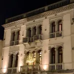 Palazzina Mori Hotel dekat Chiesa di San Mauro Martire