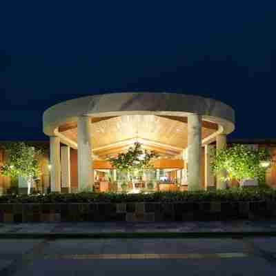 Hilton La Jolla Torrey Pines Hotel Exterior