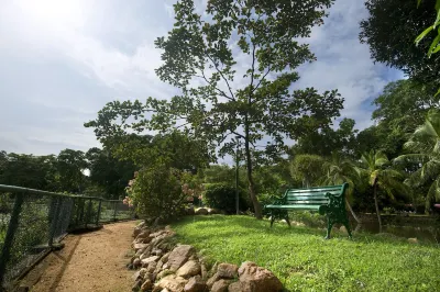 Lavendish Okrin Hotel Hotel dekat Tissamaharama Raja Maha Vihara