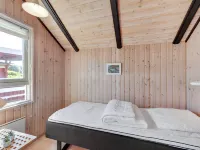 "Thorgot" - 400m from the Sea
