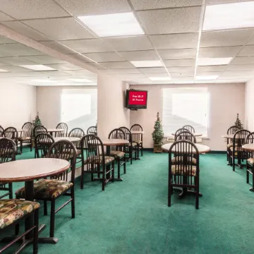 Red Roof Inn Morehead