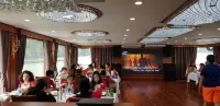 Calypso Cruises Hotels in Cát Hải