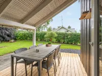 "Petrus" - 750m from the Sea