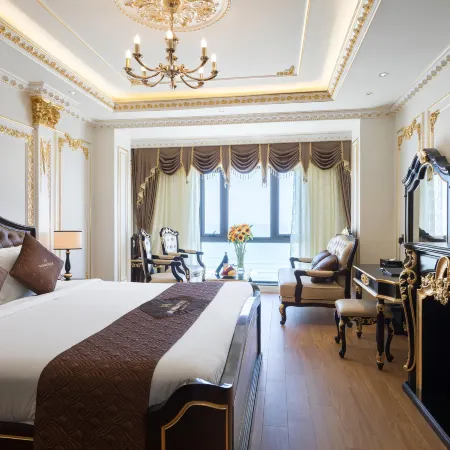 Monarque Hotel Danang