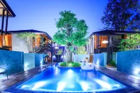At Leaf Villa
