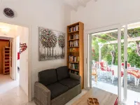 Villa Irene Hotels in Linguizzetta