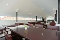 Bethara Hotel Syariah Hotels in Engal