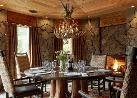 The Chatwal Lodge Отели рядом с достопримечательностью «בית האורחים Beis Heoirchem»