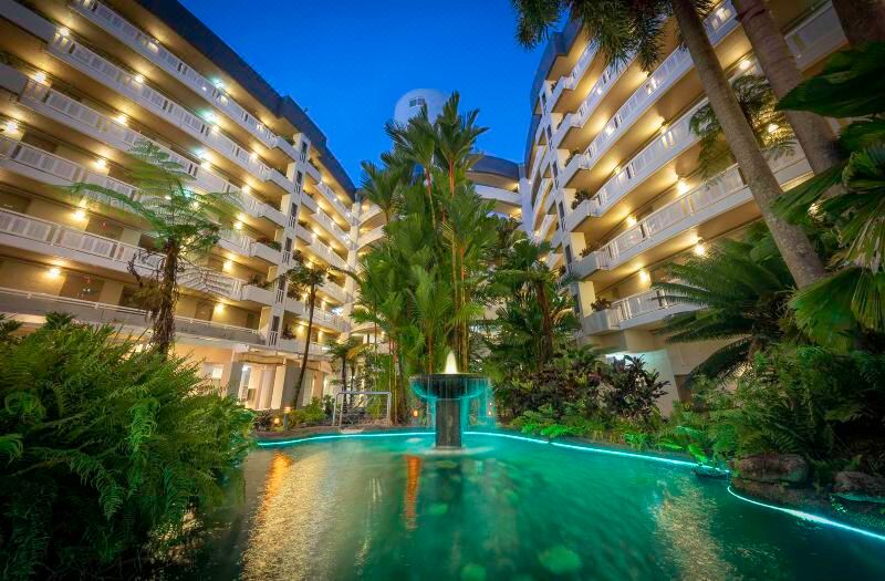 DoubleTree by Hilton Cairns