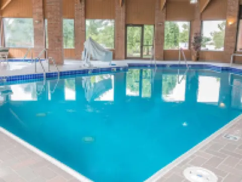 Quality Inn Grand Rapids North Hotels in Walker